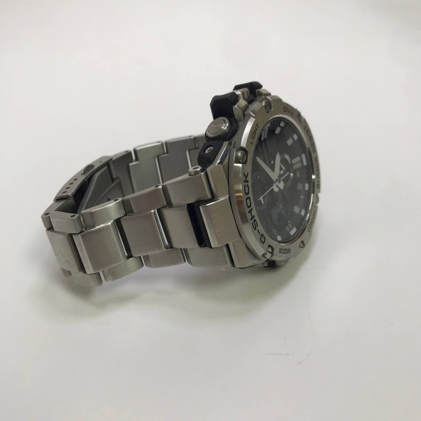 Часы CASIO  G-SHOCK gst-b100