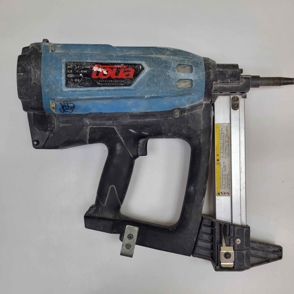 Гвоздезабивной пистолет TOUA  gsn50