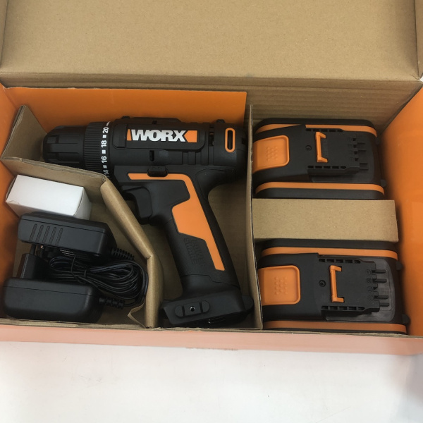 Шуруповерт WORX WX100.2 