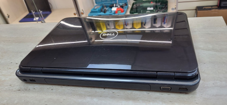 Ноутбук Dell Inspiron N5010 5010-5059 15,6"/i3-2310m/3 гб/ 320 гб