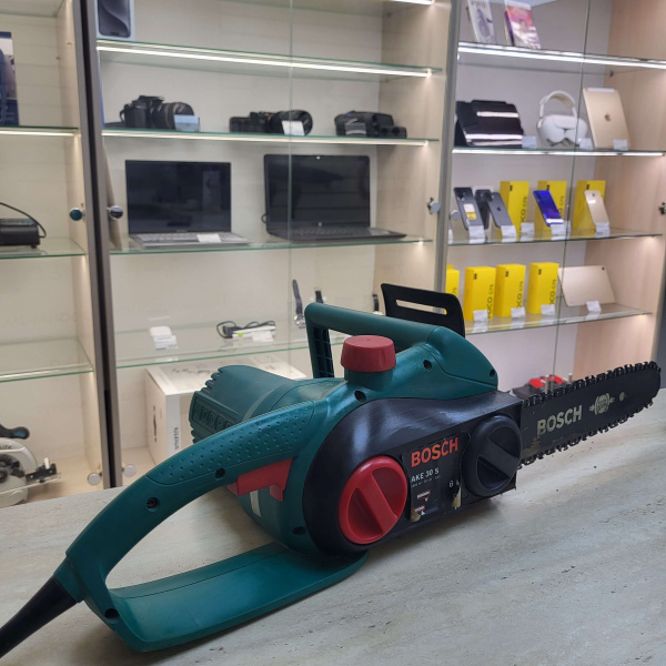 Пила BOSCH AKE 30S 