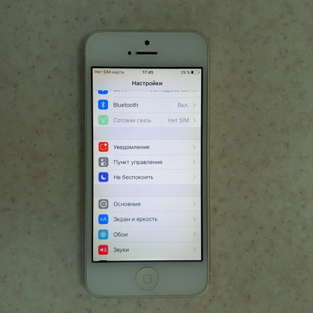 Мобильный телефон APPLE iPhone 5 1/16гб