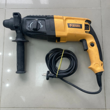 Перфоратор DENZEL 1050-26 rh