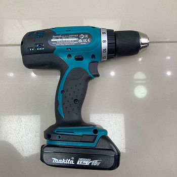 Шуруповерт MAKITA DDF453