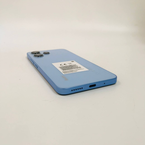 Мобильный телефон XIAOMI Redmi 12 8/256 гб