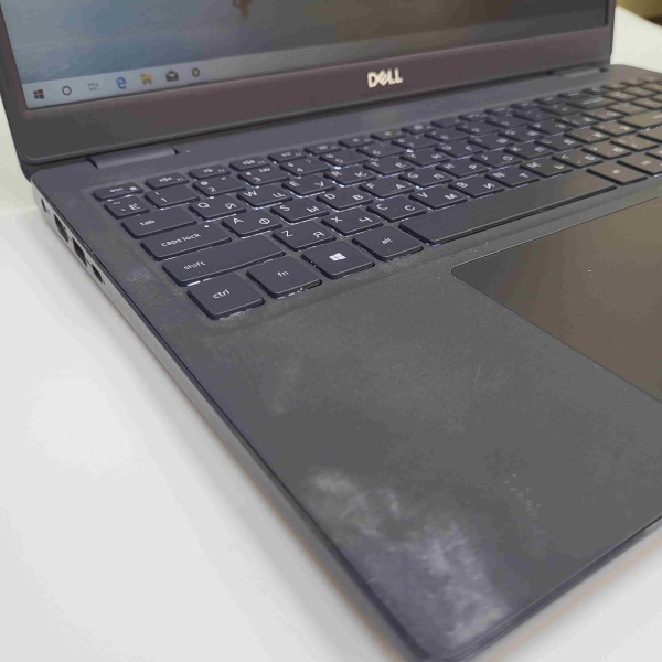 Ноутбук DELL  Latitude 3510 15,6"/ Intel Core i3-10110U/ 8 Гб/ 256 Гб/