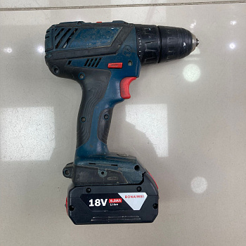 Шуруповерт Bosch 18v