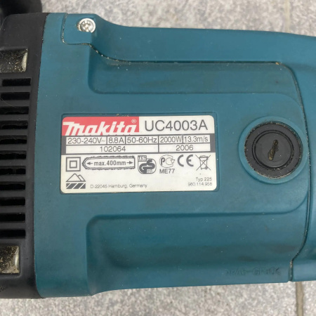 Электрическая пила MAKITA  uc4003a