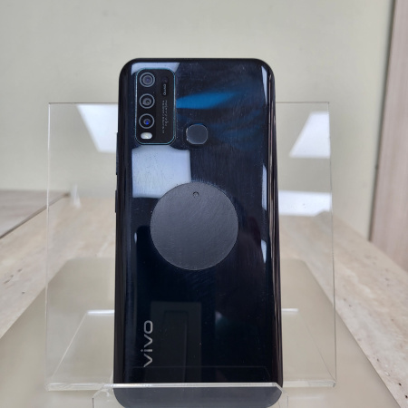 Мобильный телефон Vivo Y30 4/64 гб