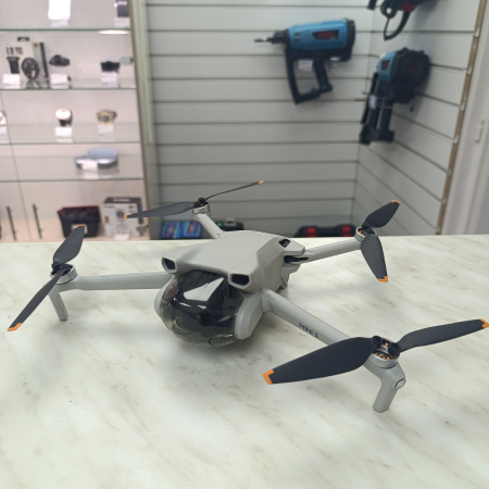 Квадрокоптер DJI  mini 3 pro