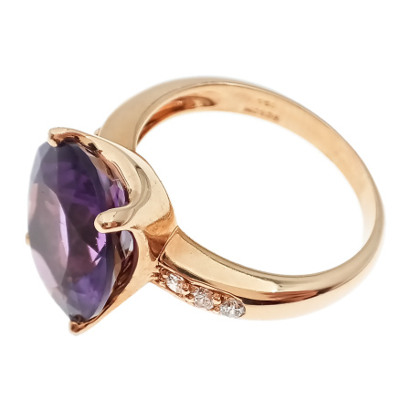 Кольцо из золота 750 пробы с бриллиантами и аметистом