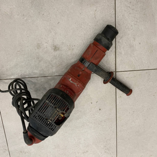 Отбойный молоток ELITECH п 1552эм hd