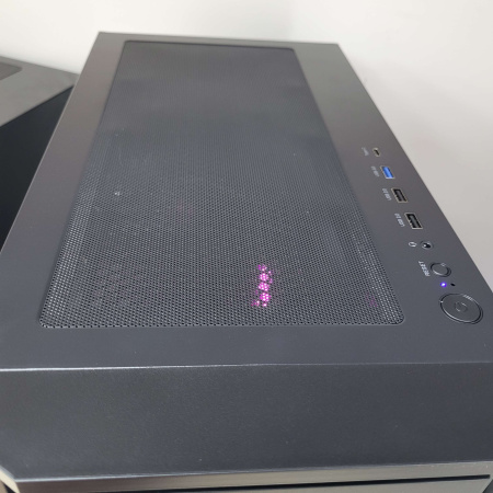 Игровой системный блок i7/64DDR5/RTX5070.12Gb/1TB