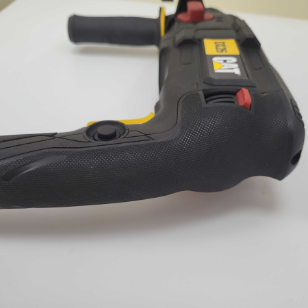 Перфоратор CAT DX-26