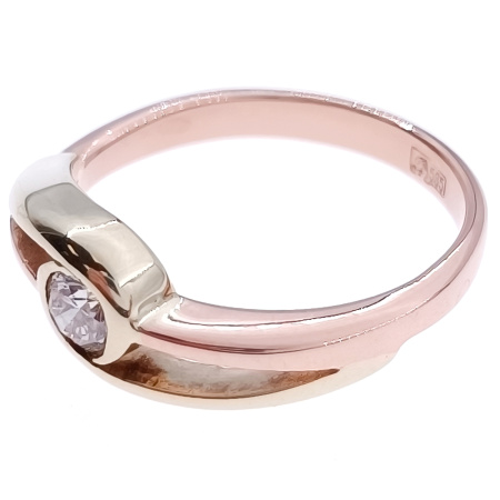 Кольцо из золота 585 пробы с бриллиантом