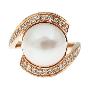 Кольцо из золота 750 пробы с бриллиантами и жемчугом