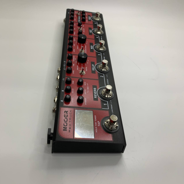 Гитарный процессор MOOER  red truck
