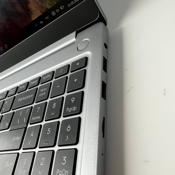 Ноутбук TECNO  megabook t15da 15,6"/ AMD Ryzen 5 5560U/ 16 Гб/ 1 Тб/