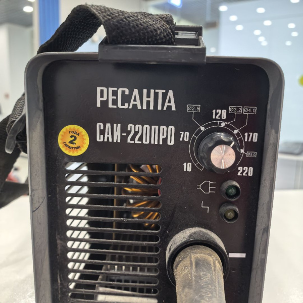 Сварочный аппарат РЕСАНТА САИ-220 ПРО