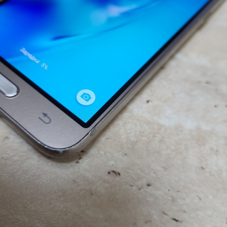 Мобильный телефон Samsung Galaxy J3 (SM-J320F) 8 ГБ