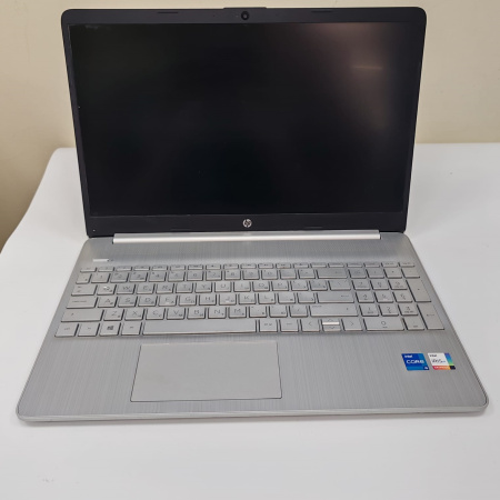Ноутбук HP 15s-fq2011ur 15,6"/ Intel Core i5 1135G7 2.4 ГГц (4.2 ГГц, в режиме Turbo)/ 8 Гб/ 512 Гб/ Intel Iris 