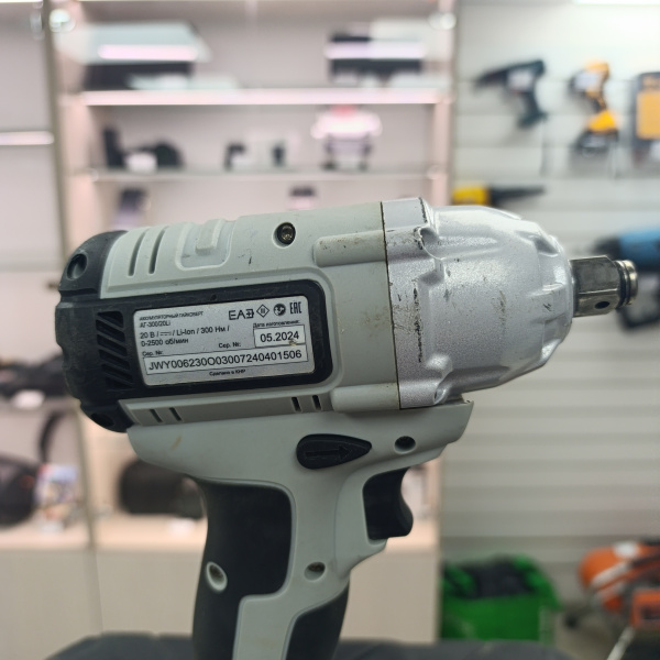 Гайковерт РЕСАНТА  аг-300