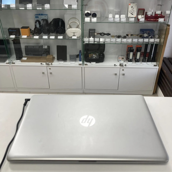 Ноутбук HP RTL8723DE 15,6"/ AMD A12-9720P/ 6 Гб/ 512 Гб/