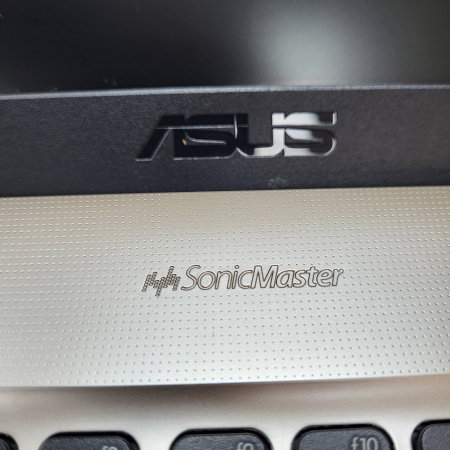 Ноутбук ASUS X541UV-GQ988T 15,6"/  Intel Core i3-7100U/ 4 Гб/ ssd 256 Гб