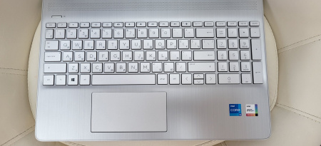 Ноутбук HP 15s-fq2114ur (607R0EA) 15,6"/ i5-1135g7/ 8 гб/ 512 гб