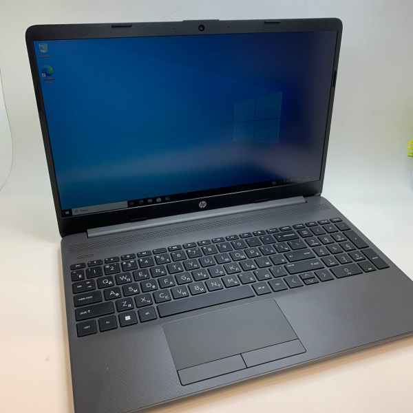 Ноутбук HP  250 g9 15,6"/ AMD Ryzen 5 5625U/ 8 Гб/ 512 Гб/