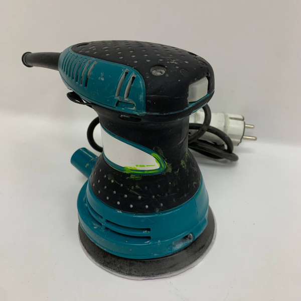 Шлифмашина MAKITA bo5031