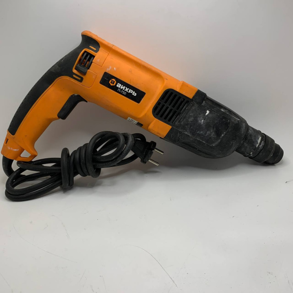 Перфоратор ВИХРЬ  п-750