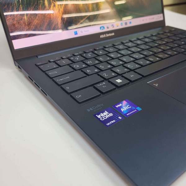 Ноутбук ASUS UX3405M 14,0"/ Intel Core Ultra 5 125H/ 16 Гб/ 1 Тб/