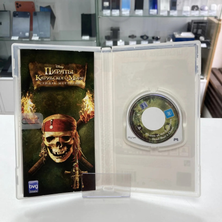 Игровой диск PSP (Пираты Карибского моря)