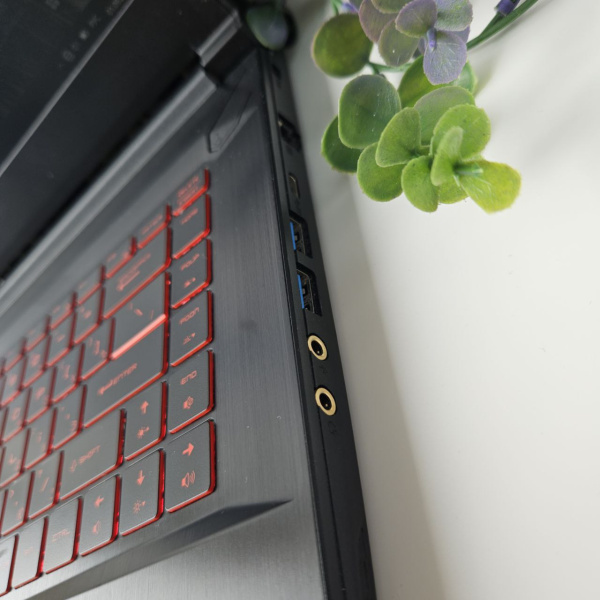 Ноутбук MSI GF63 Thin 11UCX-1606XRU GF63 15,6"/ Intel Core i5-11400H/ 8 Гб/ 512 Гб/