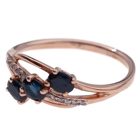 Кольцо из золота 585 пробы с бриллиантами и сапфиром