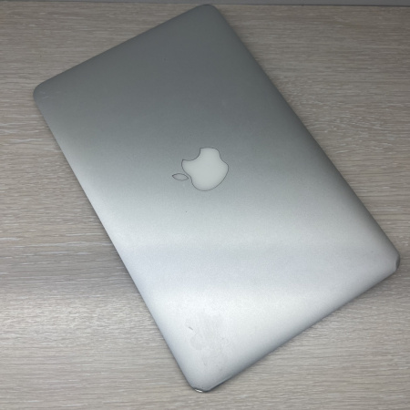 Ноутбук Apple MacBook Air (11-inch, Early 2014) 11,6"/ Intel Core i5/ 4 гб/ SSD 128 гб