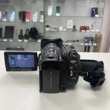 Видеокамера CANON Hv 30 e