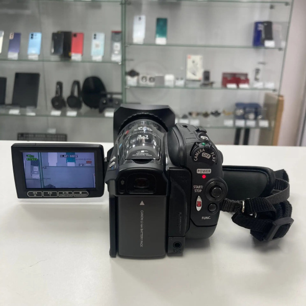 Видеокамера CANON Hv 30 e