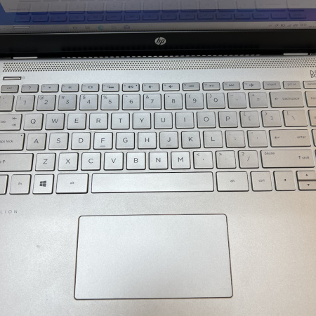 Ноутбук HP pavilion 14-bk061st 14,0"/ Intel Core i3 7100U/ 16 Гб/ 1 Тб/