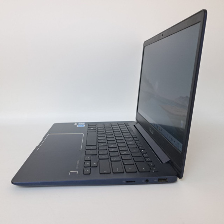 Ноутбук ASUS NOTEBOOK UX331U 13,3"/ INTEL(R) CORE I3-8130U CPU 2.20GHz 2.21GHz/ 4 Гб/ 128 Гб/ Intel UHD Graphics 620