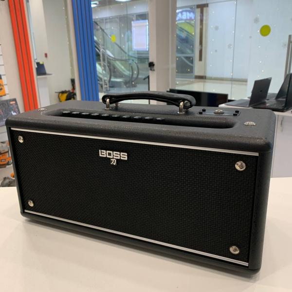 Комбоусилитель BOSS  katana  air-ex
