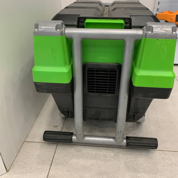 Станция зарядки greenworks G82CT6