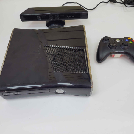 Игровая приставка MICROSOFT XBOX 360 E 1538