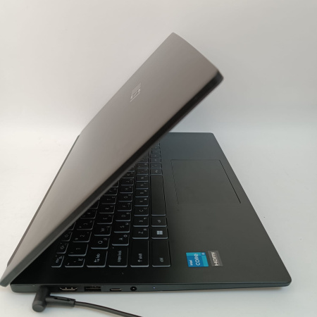 Ноутбук MSI 15b12m-215xru 15,6"/  Intel Core i3-1215U/ 8 Гб/ 256 Гб/  Intel UHD Graphics