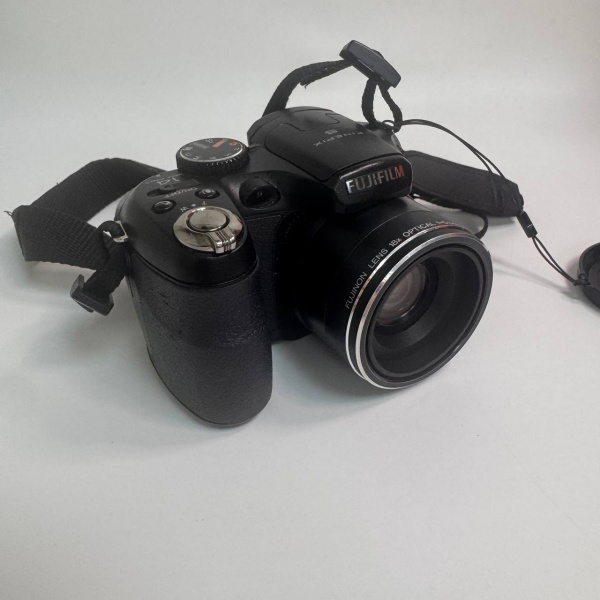 Фотоаппарат FUJIFILM FinePix s2950
