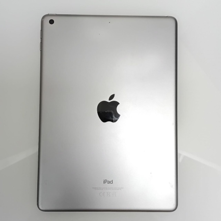 Планшет Apple iPad 6-го поколения 9,7" 2 гб 32 гб