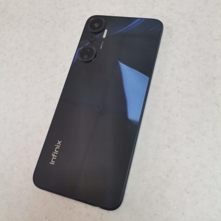 Мобильный телефон INFINIX HOT 20 6/128 гб