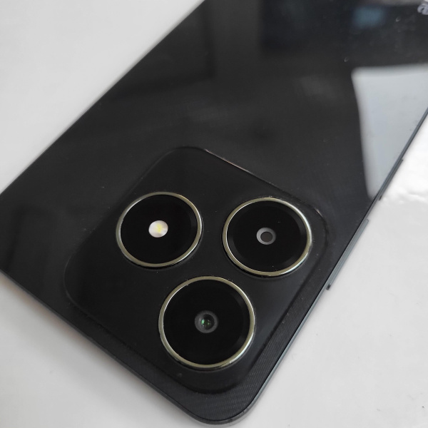 Мобильный телефон REALME C61 6/128 гб