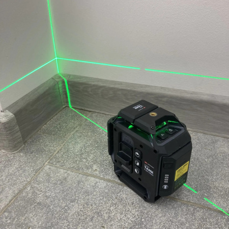 Лазерный уровень ADA  lasertank 3-360